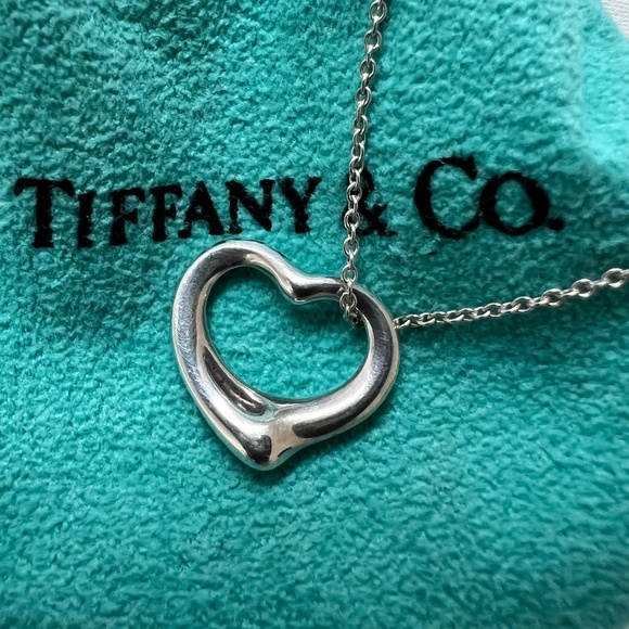 Tiffany & Co Open Heart Pendant Necklace - Picture 2 of 6